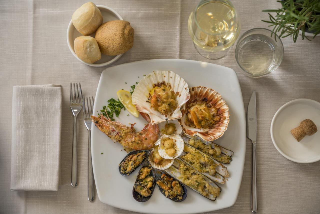 Albergo Ristorante Pozzi Bellaria-Igea Marina Exteriör bild