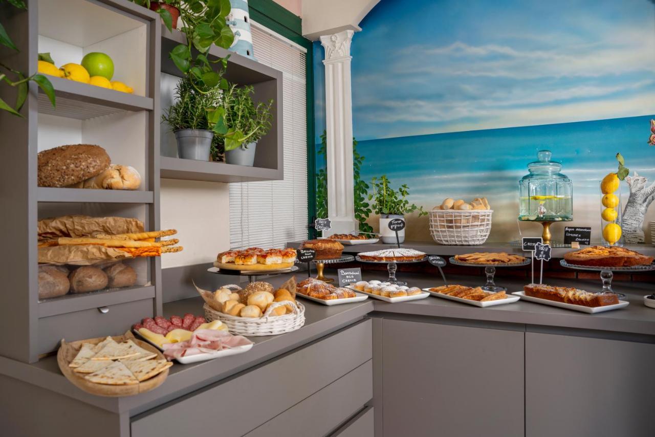 Albergo Ristorante Pozzi Bellaria-Igea Marina Exteriör bild