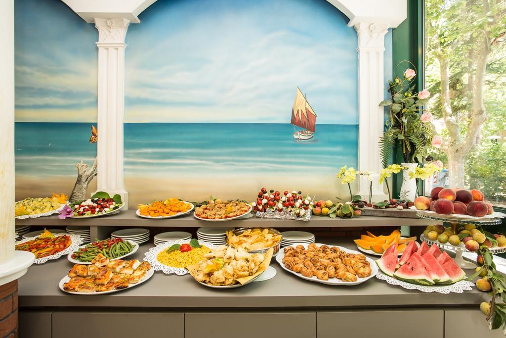 Albergo Ristorante Pozzi Bellaria-Igea Marina Exteriör bild